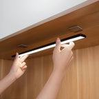 Listwa LED z czujnikiem do oświetlenia szafek, bezprzewodowa, USB, ściemniana