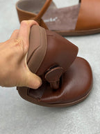 Eleganta FrühlingsSchritt Damen Ledersandalen im klassischen Ballerina-Stil