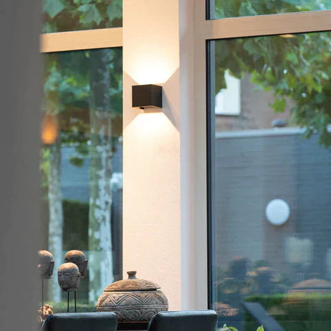LumoCube LED væglampe minimalistisk kube stil 9W