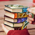 Plastischer Becher in Buchform aus Harz