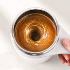 MixMug Selbstumrührender Trinkbecher