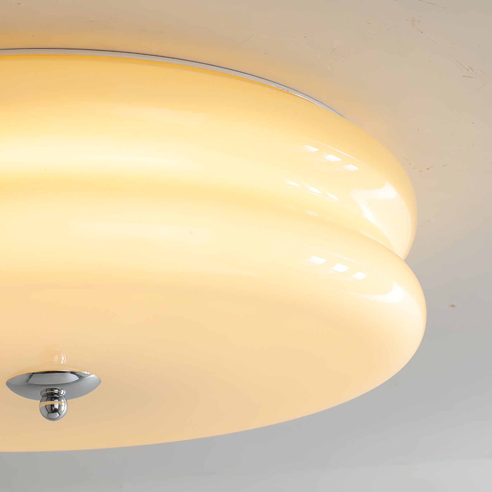 Art Deco LED loftslampe med rippet glas