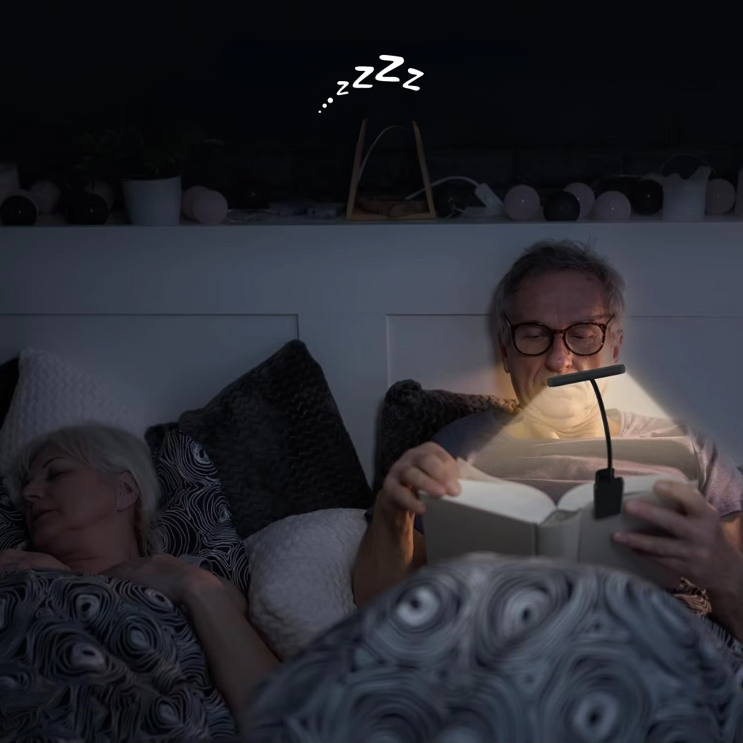 LED Tischlampe mit Stoffschirm und warmem Licht