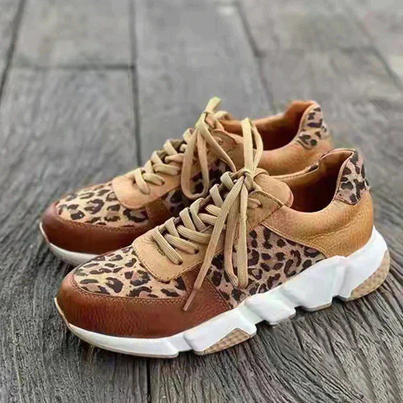 Modevia WildSchritt Damen Freizeitsneaker mit Tiermuster und Schnürung
