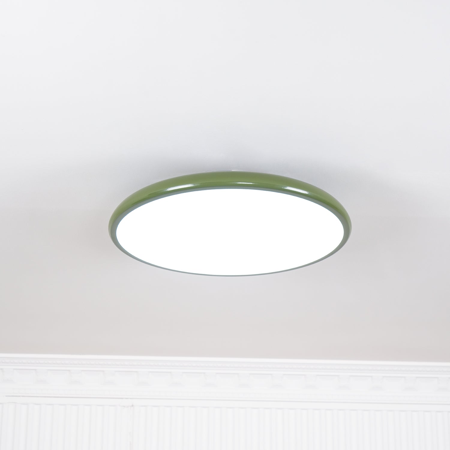 Verstellbare LED Deckenleuchte mit Schwenkbarem Spotdesign