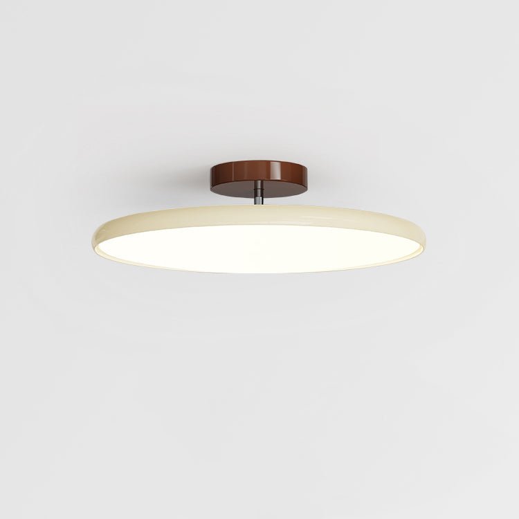 Verstellbare LED Deckenleuchte mit Schwenkbarem Spotdesign