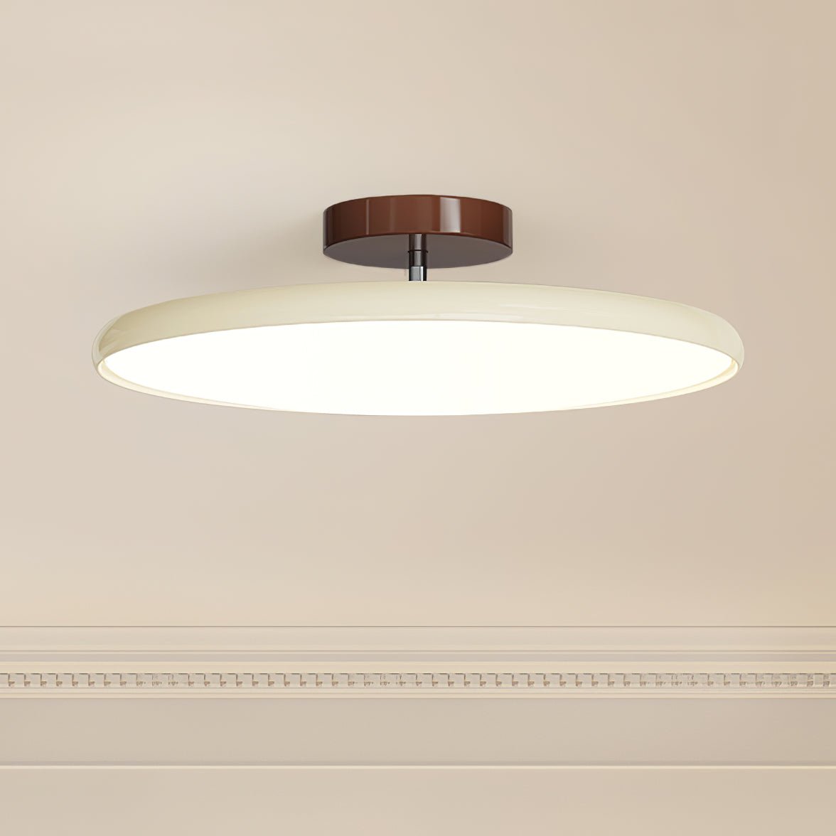 Verstellbare LED Deckenleuchte mit Schwenkbarem Spotdesign