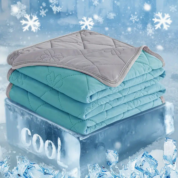 CoolDream Kühlende Sommer-Steppdecke
