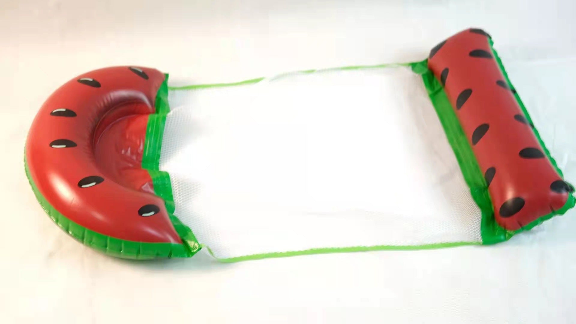FruchtOase Aufblasbare Wasserspielmatte mit Fruchtmotiv für Sommer