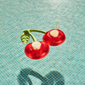 AquaKirsche Aufblasbarer Getränkehalter für Pool, Strand und Whirlpool