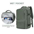 AquaTrail Wasserdichter Reiserucksack mit USB-Anschluss