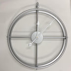 GeoLuxe Wanduhr aus Metall mit Modernem Geometrischem Design