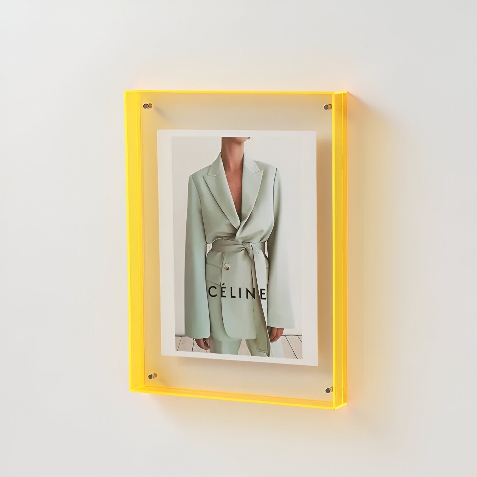 ClearFrame Acryl Bilderrahmen mit Transparentem Modernem Design