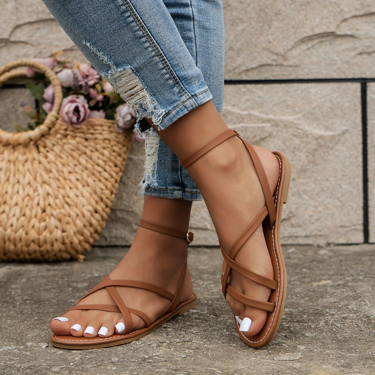 Calivana KreuzSchritt Damen Sandalen mit Knöchelriemen und Schnalle
