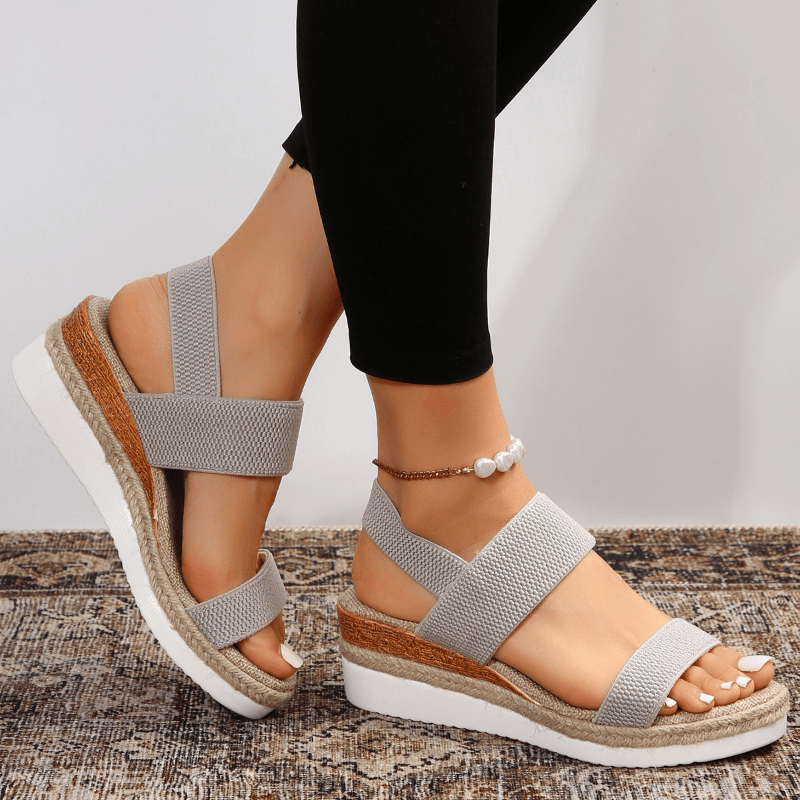 Soleria SommerSchritt Damen Plateau Espadrille Sandalen mit Kreuzriemen